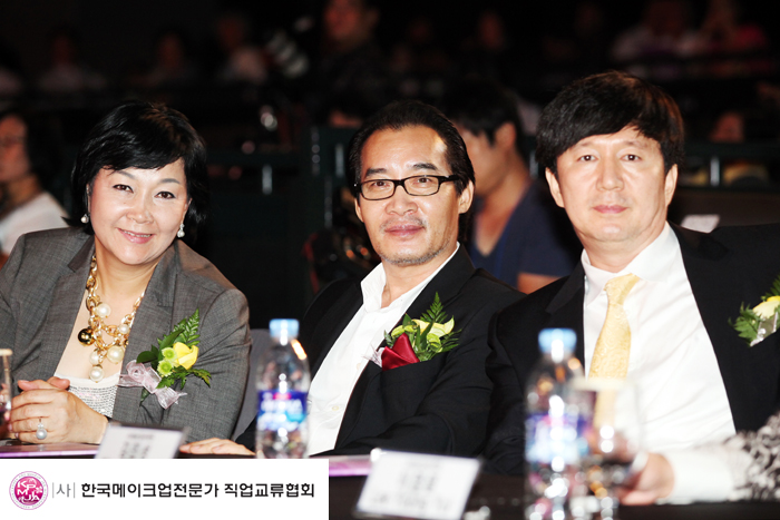 월드미스유니버시티 세계대회 심사위원 참가(안미려 회장) 대표 이미지